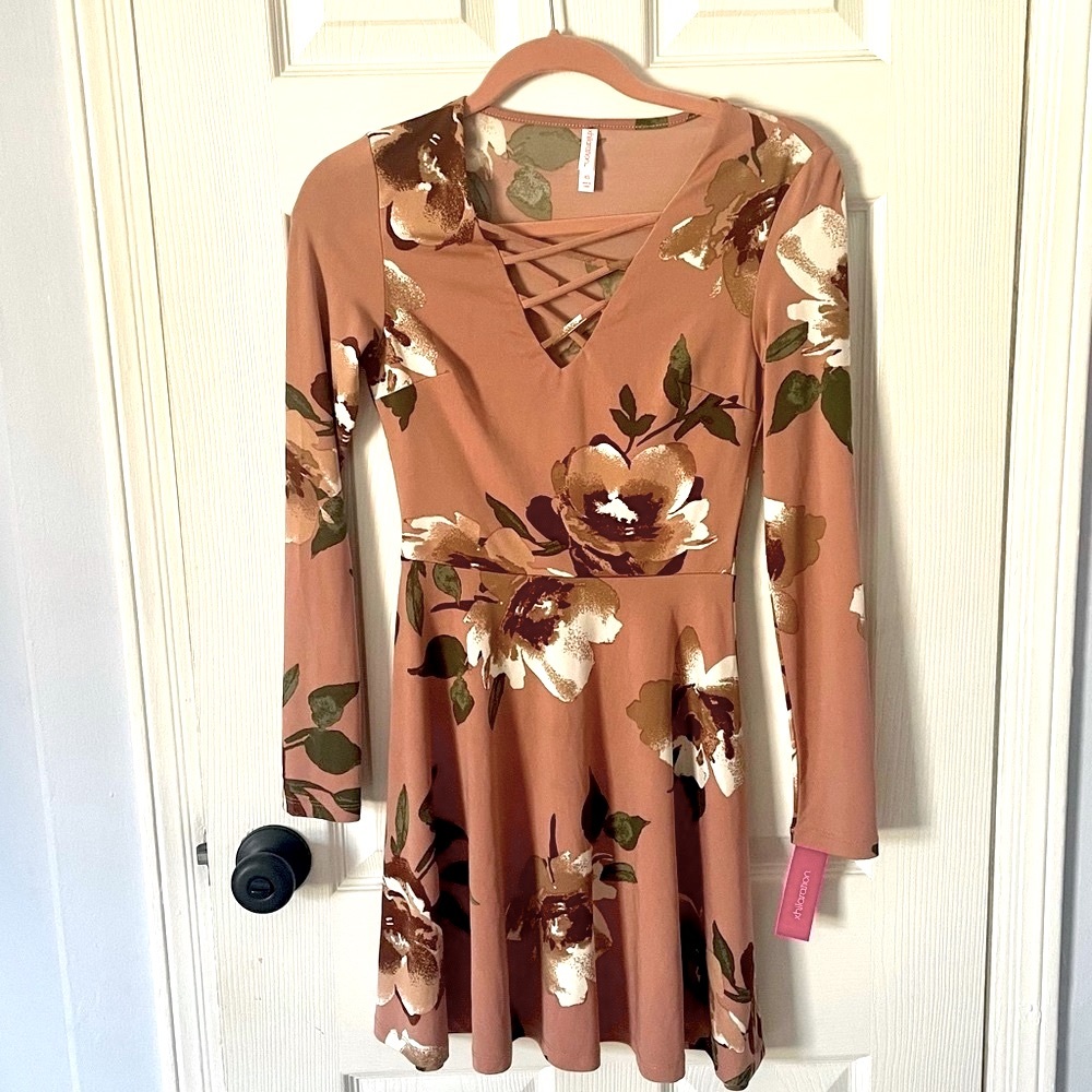 NWT long sleeve dress